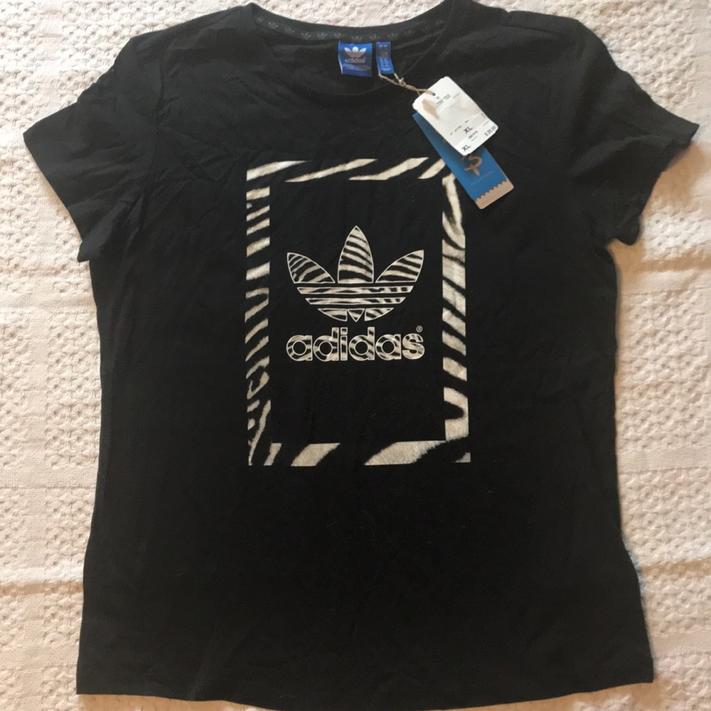 Adidas t shirt